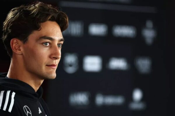 Mercedes star George rusell win Singapore grand Prix